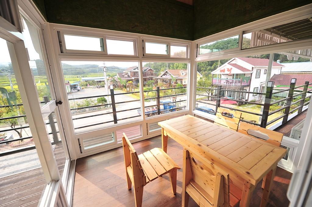 Yejeon Pension Gyeongju Ngoại thất bức ảnh