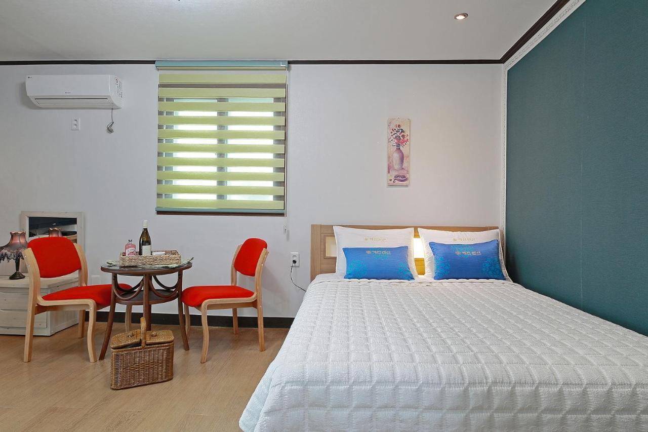 Yejeon Pension Gyeongju Ngoại thất bức ảnh