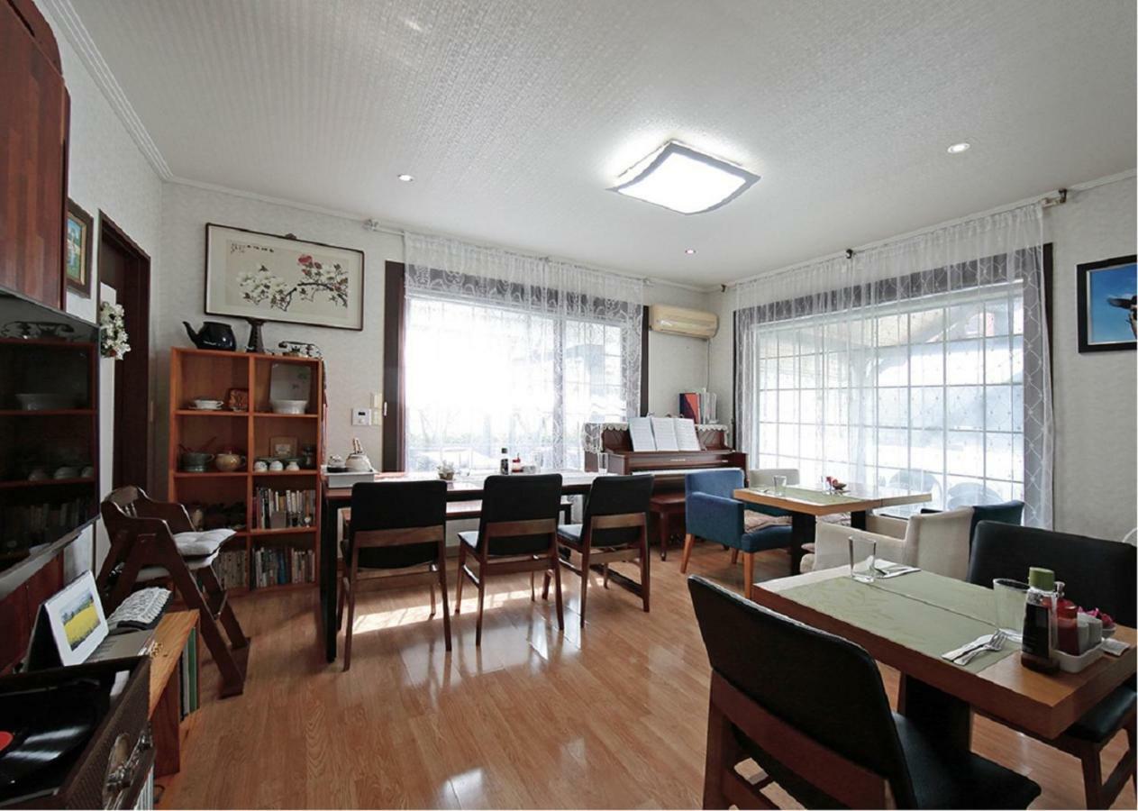 Yejeon Pension Gyeongju Ngoại thất bức ảnh