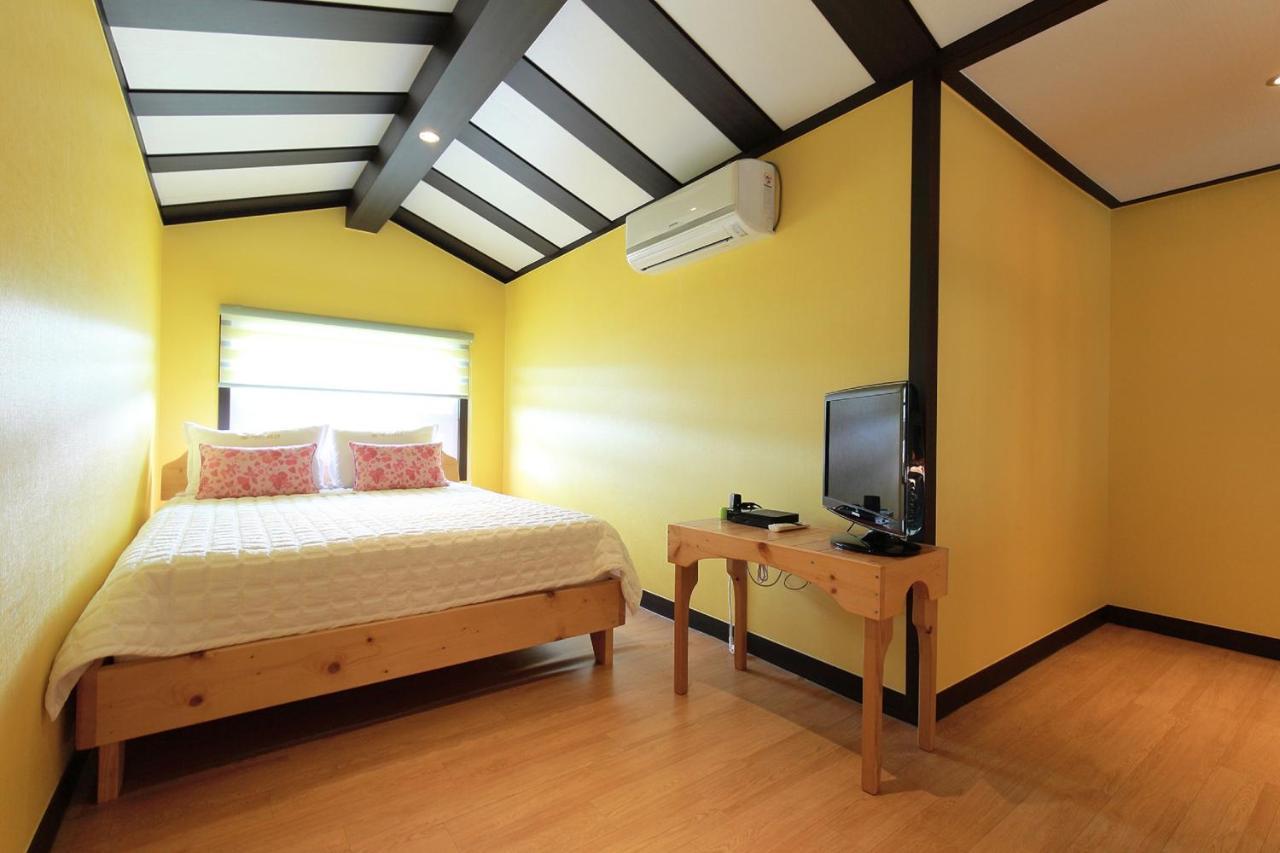 Yejeon Pension Gyeongju Ngoại thất bức ảnh